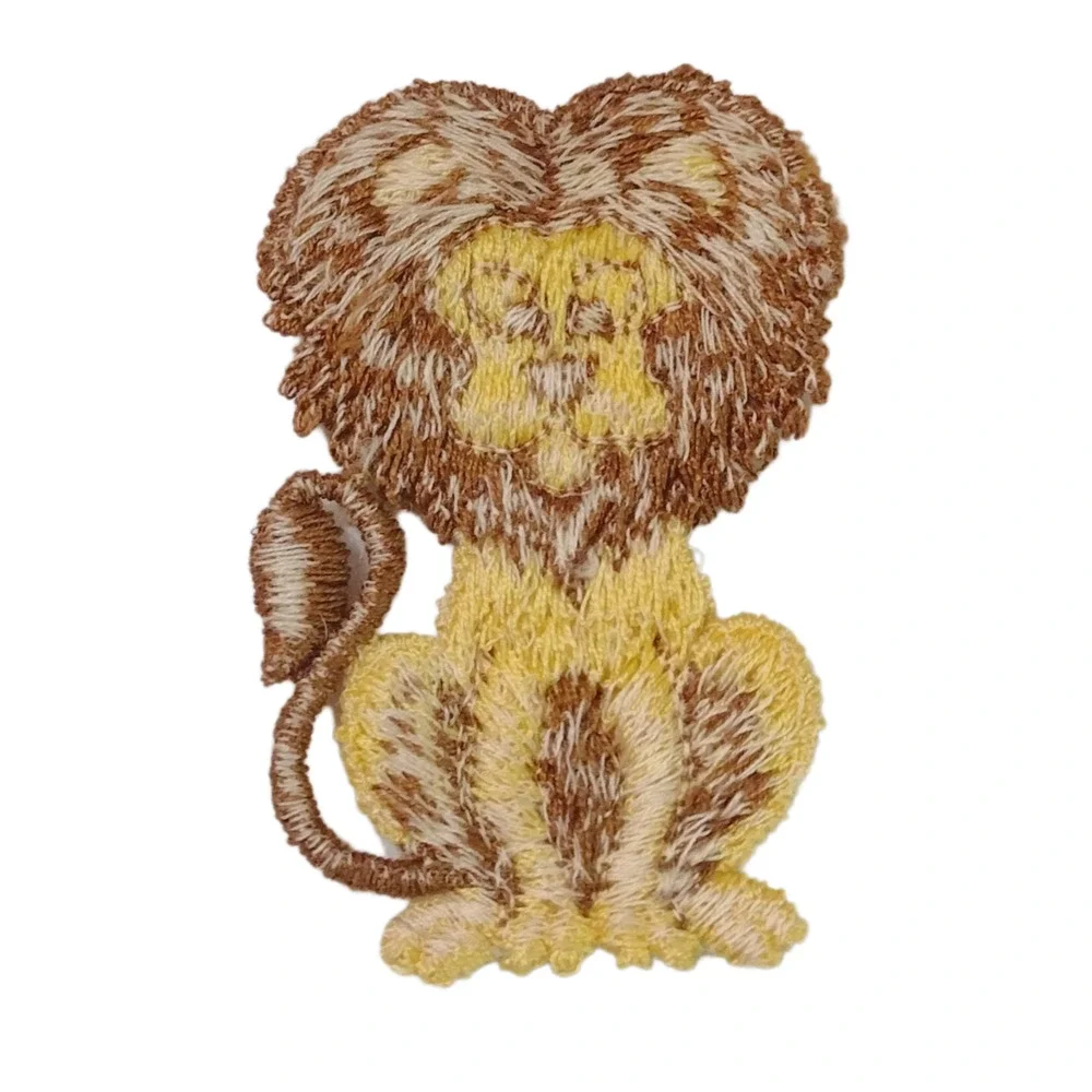 Vintage Lion Embroidered Appliqué By Streamline (2 1/2”x 1 1/2”) New Old Stock